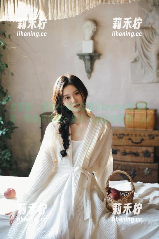 尤蜜荟-蓝夏Akasha 尤蜜荟 - 值得一看的蓝夏Akasha和服写真,带你欣赏每一张令人心动的原图!.txt