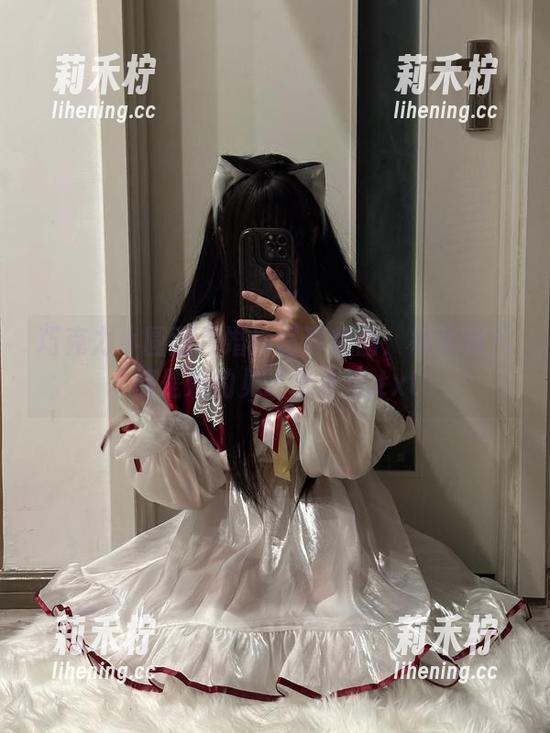巧克力小圆面包 巧克力小圆面包婚纱写真套图:每张照片都是爱的见证与永恒.txt