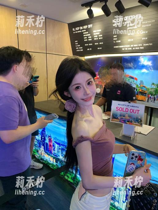 推女神-k8傲娇萌萌 推女神 - 图包下载后,你会突然对‘k8傲娇萌萌圣诞’有种难以言喻的执念?.txt