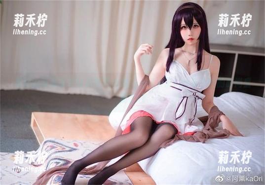 是你的阿薰呀 是你的阿薰呀牛仔裤写真合集:一场关于cos与个性的时尚盛宴.txt
