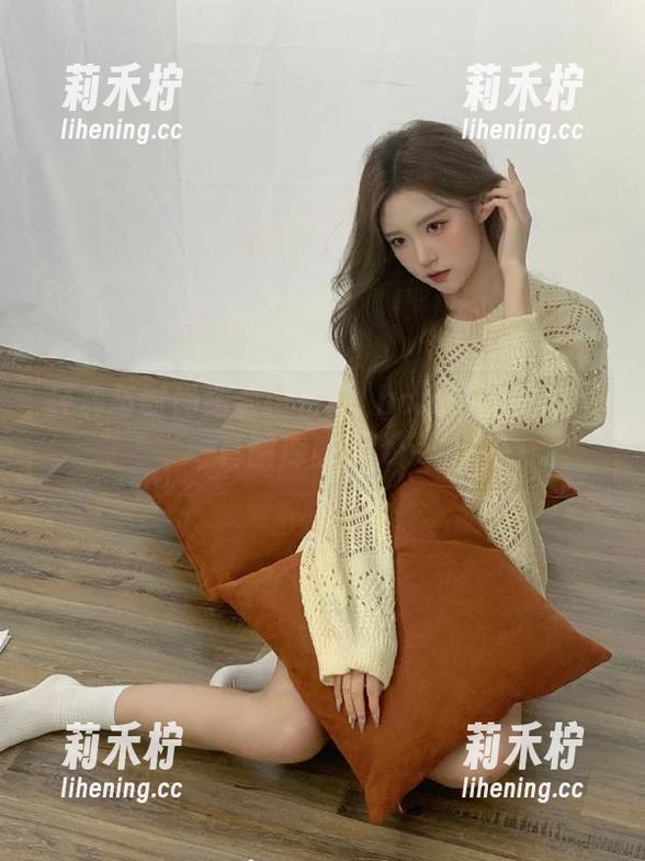经典与时尚结合：普美(bomi)的美脚写真图库解析.txt