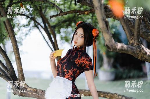 杏仁曲奇 原图分享:“杏仁曲奇”引领的“瑜伽姐姐”写真之旅,感受身心的平衡.txt