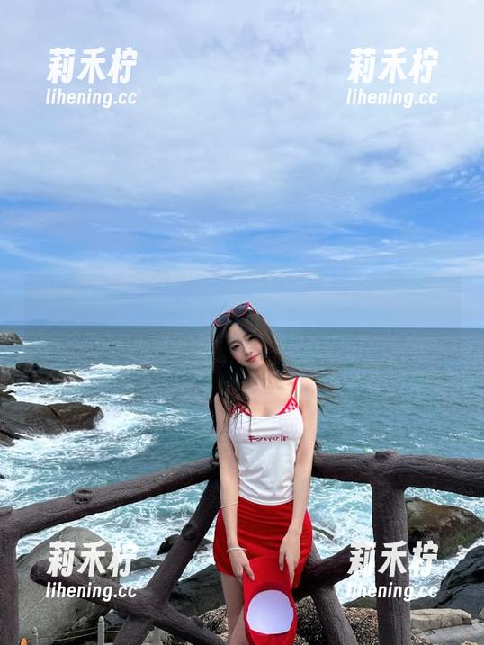 果团网-龚玥菲 果团网 - 龚玥菲的温柔写真,免费下载精致照片,捕捉每一个动人瞬间!.txt