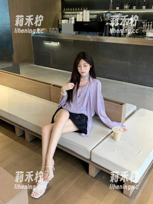 果团网-龚玥菲 果团网 - 忍住了!龚玥菲全套护士写真,原图解锁职业魅力的无限可能!.txt