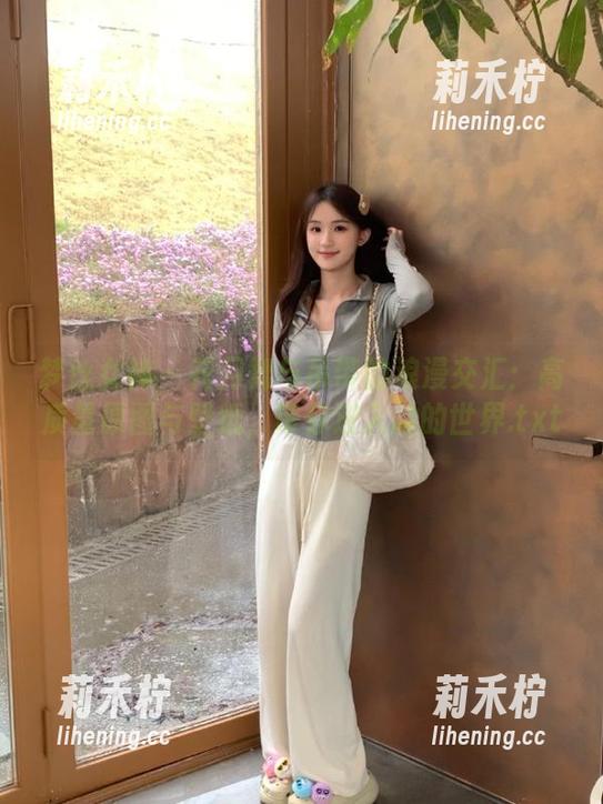 梦丝女神-花月舞 梦丝女神 - 花月舞与吊带的浪漫交汇:高质量原图与壁纸,带你进入她的世界.txt