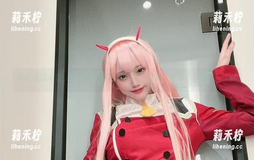 清颜颜子 从自嘲到美足,清颜颜子图包里的写真故事,绝对不容错过!.txt