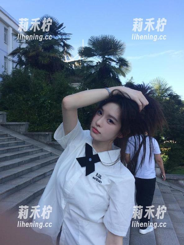 秀人网-南乔 秀人网 - 美图不停,南乔的纯白写真散发无尽甜美气息!.txt