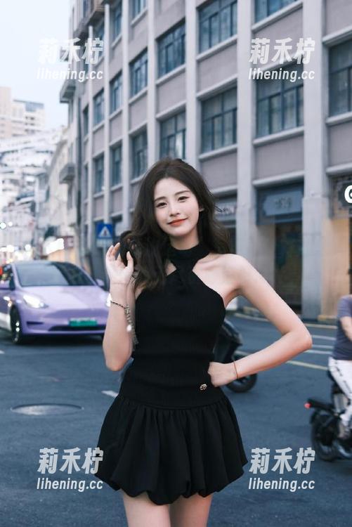 秀人网-周慕汐 秀人网 - “周慕汐运动”写真集:释放魅力与热情的无尽资源汇聚.txt