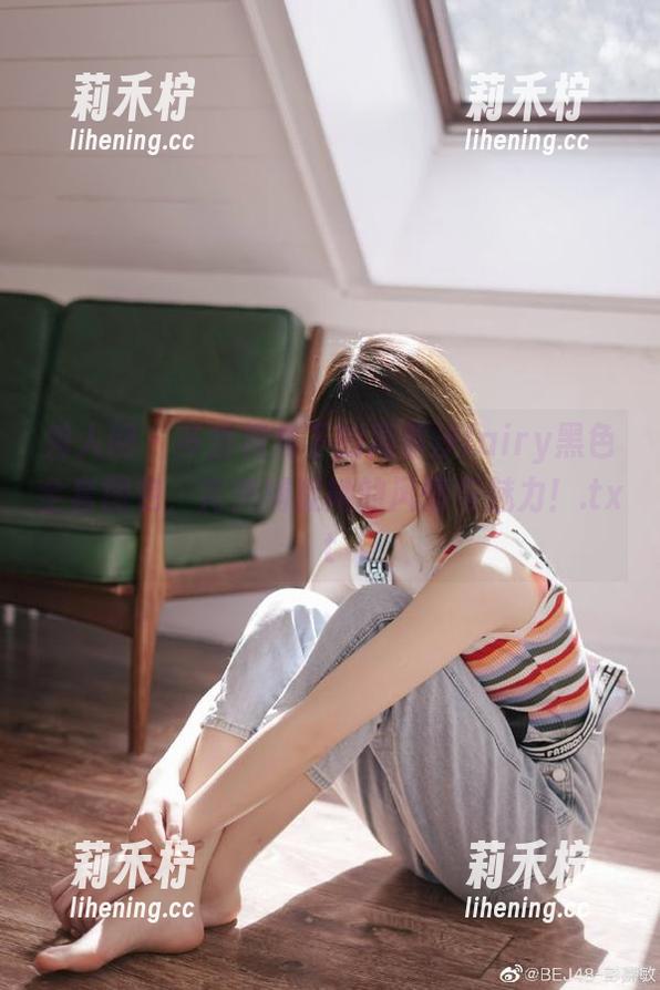 秀人网-周慕汐fairy 秀人网 - 多重视角下的周慕汐fairy黑色全套图包,完美捕捉她的风情与魅力!.txt