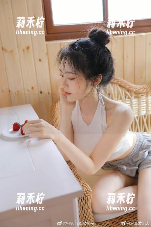 秀人网-唐雨辰TYC 秀人网 - 唐雨辰TYC万圣节图集原图大放送:她的每一次变装都像一场精致的梦,你准备好欣赏了吗?.txt