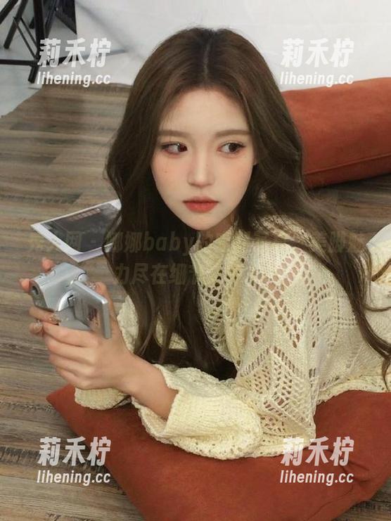 秀人网-娜娜baby 秀人网 - 娜娜baby的定制写真,美脚魅力尽在细节之中.txt