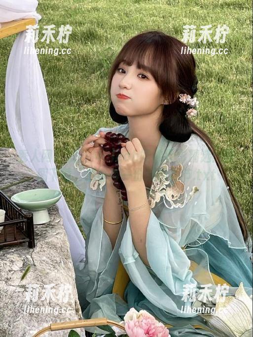 秀人网-安然Maleah 秀人网 - 安然Maleah婚纱摄影精选:原图下载,感受每一份爱的细节.txt