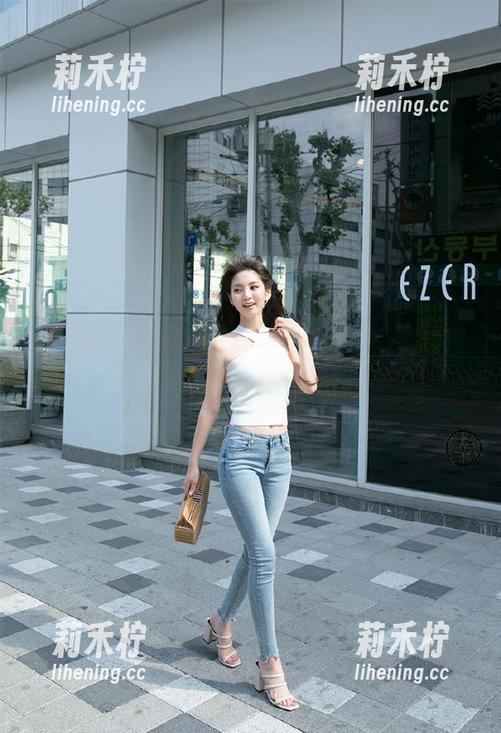 秀人网-戴渃欣 秀人网 - 最佳选择:戴渃欣短裙写真套图,来这里下载吧!.txt
