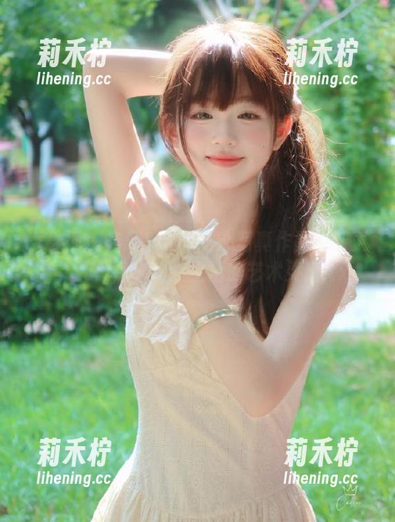 秀人网-杏子Yada 秀人网 - 杏子Yada甜心写真作品全新更新,让你尽享甜蜜生活的艺术灵感.txt