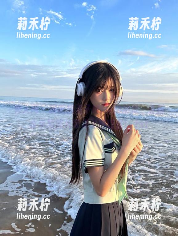 秀人网-糯美子Mini 秀人网 - 跟随糯美子Mini的脚步,最新水手服照片带来无限惊喜!.txt