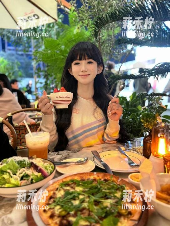 秀人网-萌宝儿BoA 秀人网 - 无圣光下的萌宝儿BoA双马尾,原图捕捉无限童趣时光.txt