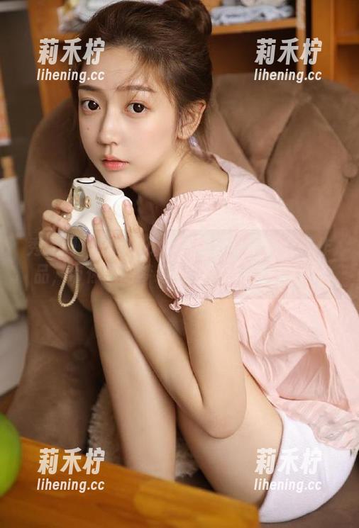 秀人网-软软Roro 秀人网 - 软软Roro在线分享最新女神作品,带你领略梦幻般的视觉盛宴!.txt