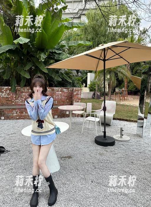 秀人网-鱼子酱Fish 秀人网 - 视觉盛宴尽在鱼子酱Fish模特合集图包分享,探索时尚与创意之美.txt
