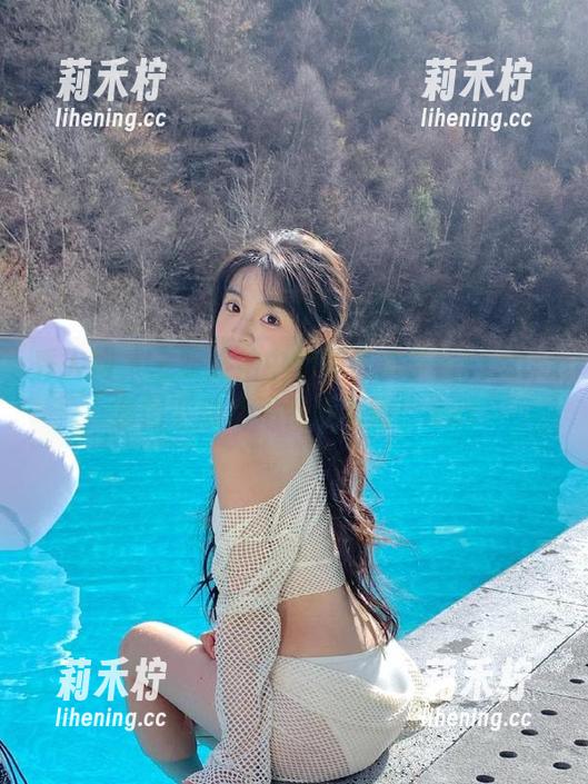 秀人网-鱼子酱Fish 秀人网 - 三亚旅拍中的神奇鱼子酱Fish,套图下载后不保证满意!.txt