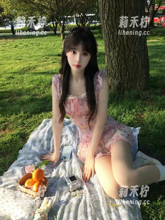 紧急企划-小恩 紧急企划 - 跟随小恩的步伐,观看她身着体操服的美丽写真,图片展示她的自信与活力四射!.txt