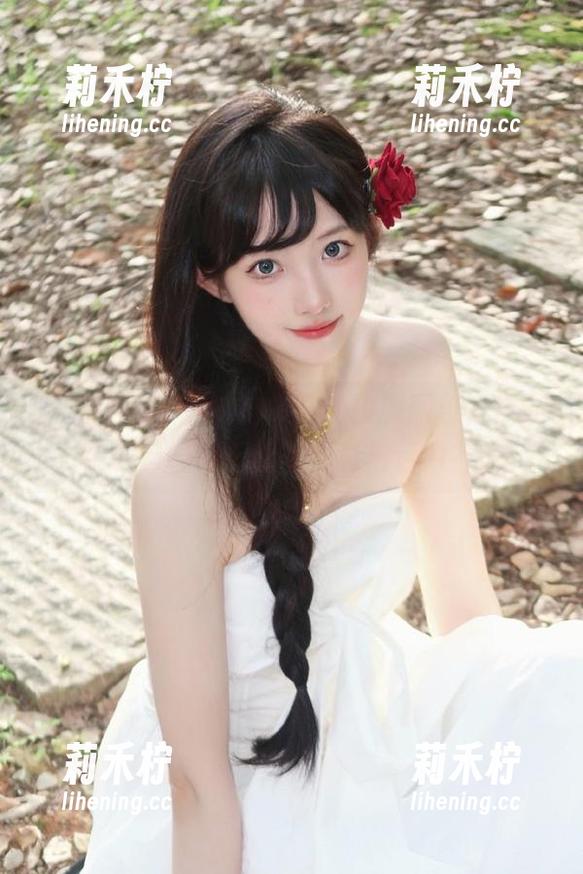 紧急企划-林书辞 紧急企划 - 错过林书辞的校服图包,你还敢说自己懂得青春的多彩与活力?.txt