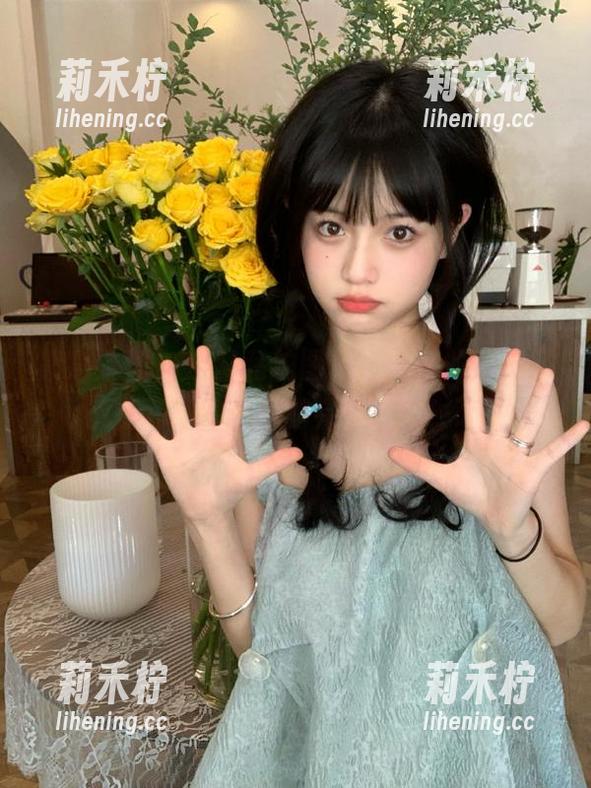 紧急企划-樱可 紧急企划 - 浴室私拍图包,樱可倾情演绎清新而不失热度的完美呈现!.txt