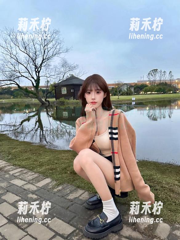 绮梦摄影-蔡蔡 绮梦摄影 - 蔡蔡夏日的摄影世界:打造属于你的写真图库.txt