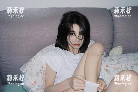 美媛馆-伊小七MoMo 美媛馆 - 青春无畏!伊小七MoMo体操服私房写真合集,演绎动感生活的无限可能.txt