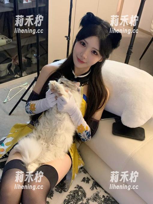 美媛馆-小海臀rena 美媛馆 - 探索小海臀rena的吊带写真天地,海量图库素材免费下载,萌翻你的心吧!.txt