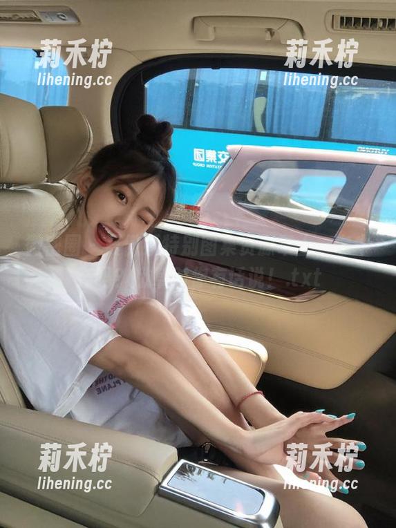聂傲娇 微密圈 - 聂傲娇特别图集资源奉上,老牛在吗?嫩草对你有话说!.txt