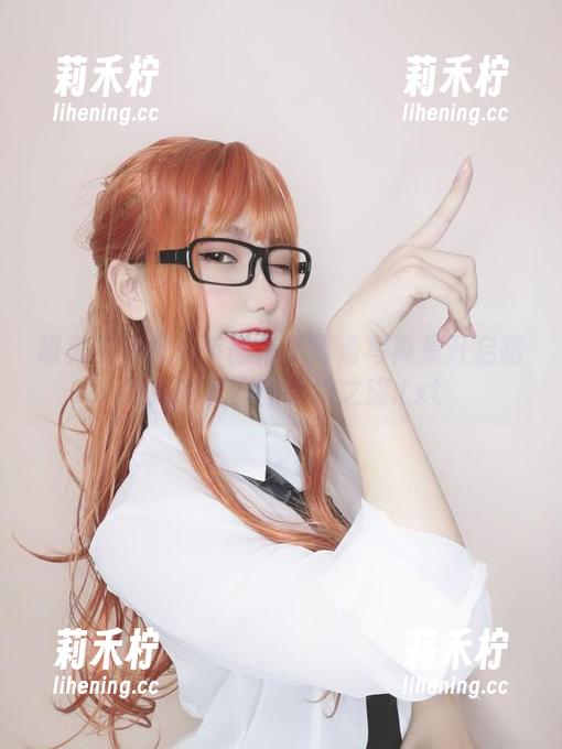 芋圆侑子 唯美与优雅:芋圆侑子高清写真集开启路易九世礼服的时尚之旅.txt