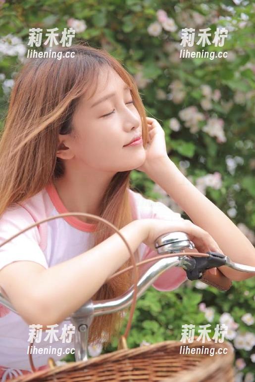 蜜桃社-李宝宝 蜜桃社 - 李宝宝最新剧情写真上线,绝美美图让你无法抗拒.txt