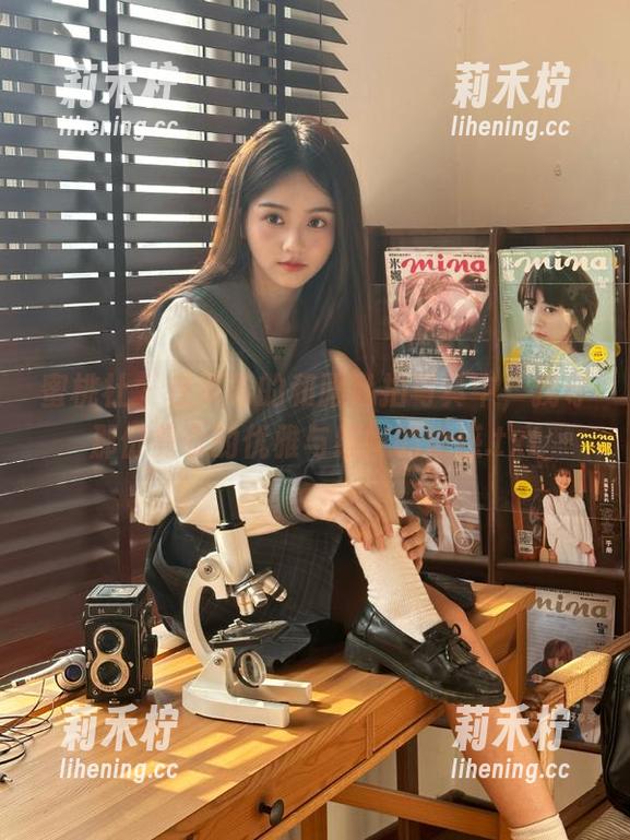 蜜桃社-真希 蜜桃社 - 在真希的和服私拍写真中,找寻那份隽永的优雅与细腻的情感.txt