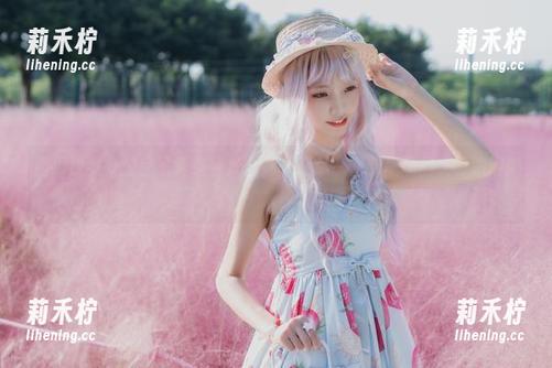 西瓜少女 西瓜少女办公室写真在线集合,一次尽享清新职场的美丽瞬间.txt