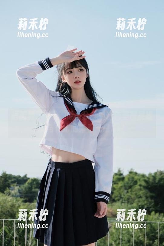 语画界-梦心玥 语画界 - 梦心玥倾情分享:粉色美图展现无与伦比的青春气息.txt