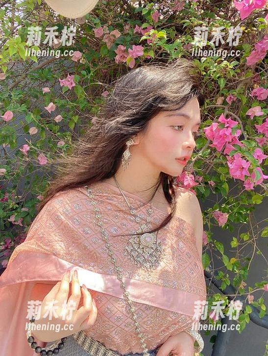阿寨寨 叛忍捕获背后的故事:阿寨寨震撼图包合集,精彩无限!.txt