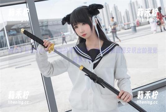 雪琪SAMA 倾心于雪琪SAMA学姐的写真世界:作品集和原图交织出的视觉盛宴.txt