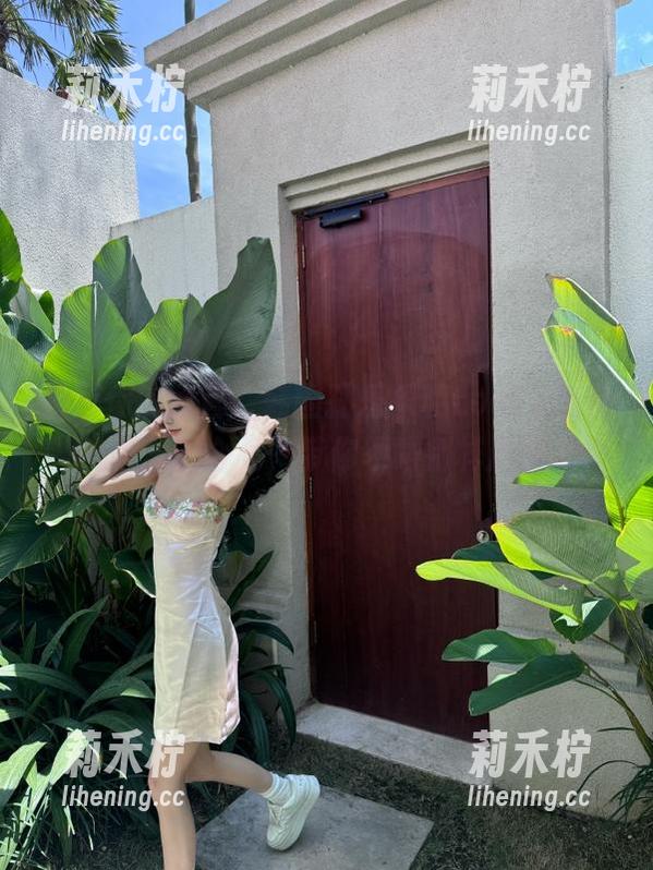 韩国孙乐乐 唤醒你的感官:韩国孙乐乐和Loozy恋物咖啡馆美图合集,带你领略别样风情.txt