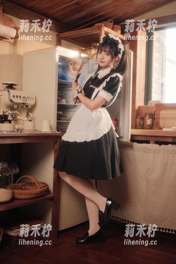 魅瞳meroko 魅瞳meroko倾情发布最新图集:女孩们的魅力绽放,摄影师的完美捕捉.txt